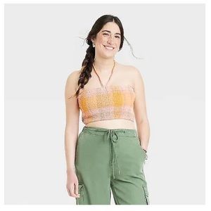 Universal Thread Women’s Cropped Halter Top